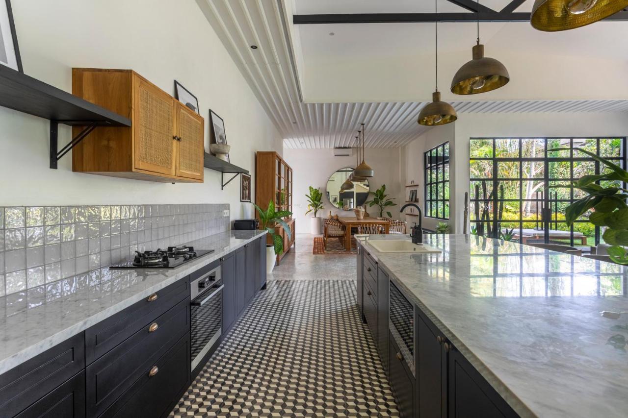 Villa Badoum Guesthouse Canggu Eksteriør bilde